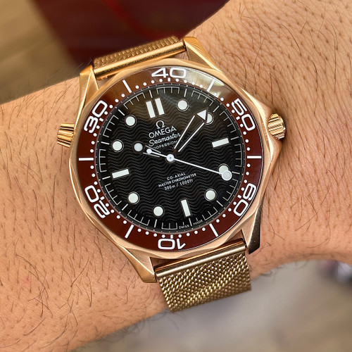 خرید ساعت امگا جیمزباند سیمستر