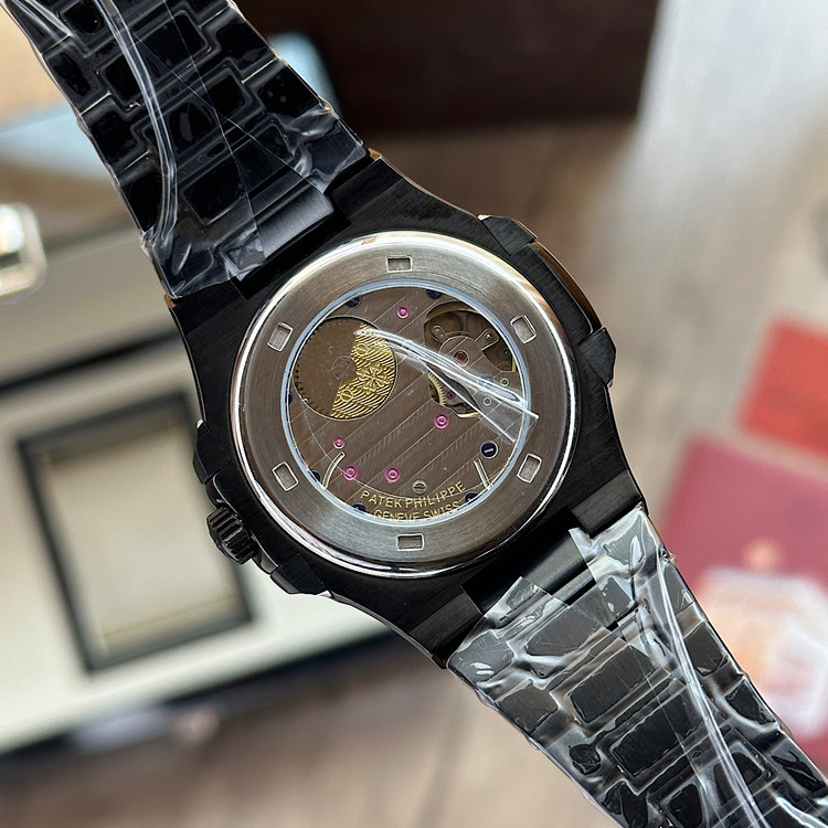 ساعت پتک فیایپ ناتیلوس اتوماتیک