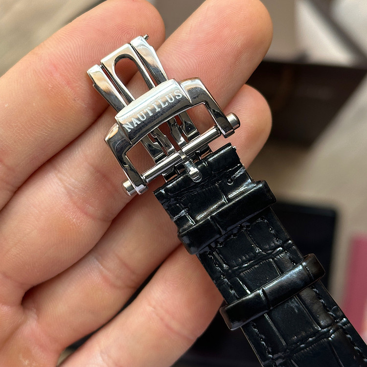 پتک فیلیپ ناتیلوس