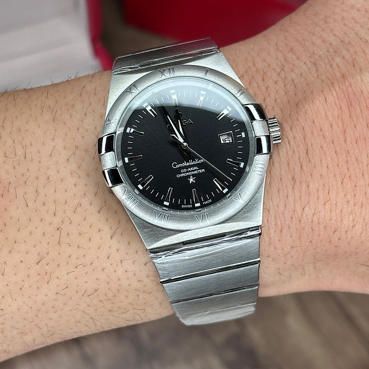 ساعت مردانه امگا مدل کانسلیشن کوارتز