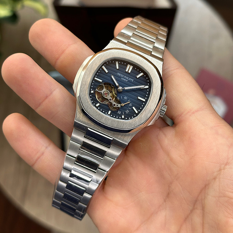 ساعت پتک فیلیپ ناتیلوس توربیلون اتوماتیک
