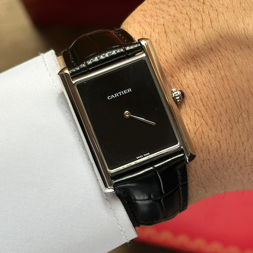 ساعت مردانه کارتیر مدل تانک مهندسی