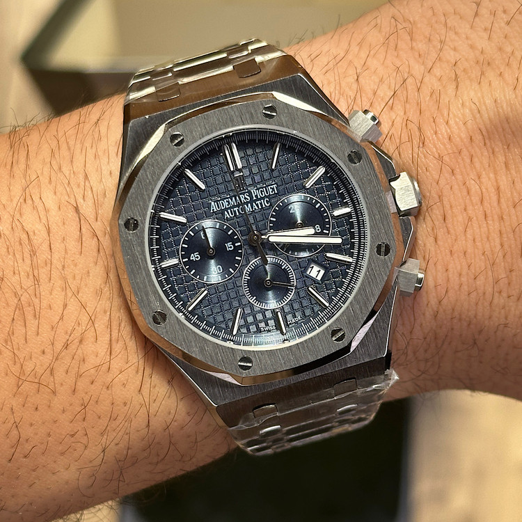 ساعت مردانه اودمارپیگه مدل رویال اوک کرنوگراف