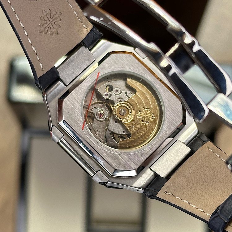 ساعت پتک فیلیپ اتوماتیک کیوبیتوس