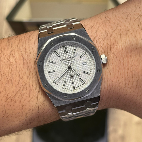 ساعت مردانه اودمارپیگه رویال اوک کوارتز ۴۲ میای متر