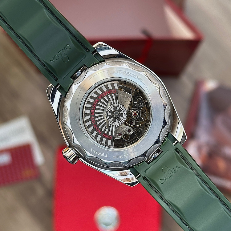 ساعت مچی امگا آکواترا OMEGA Seamaster Aqua Terra 150M